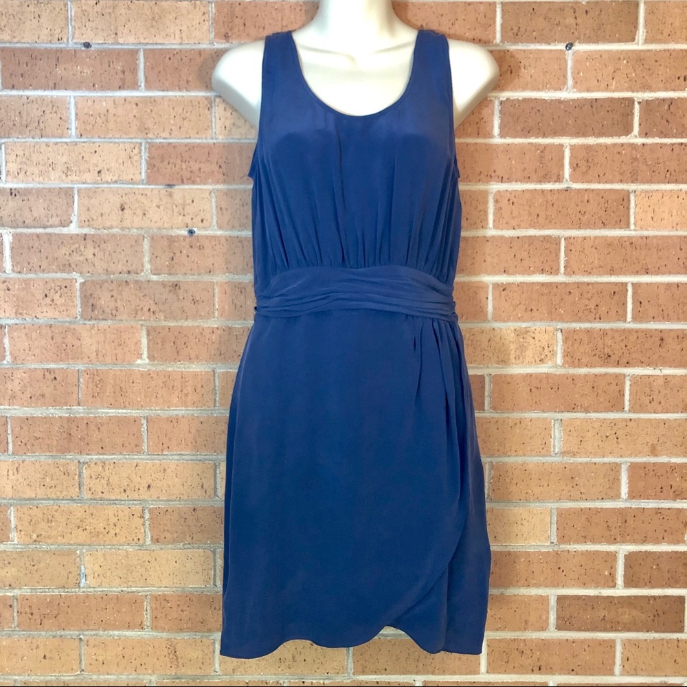 Joie Size small blue silk dress side zip